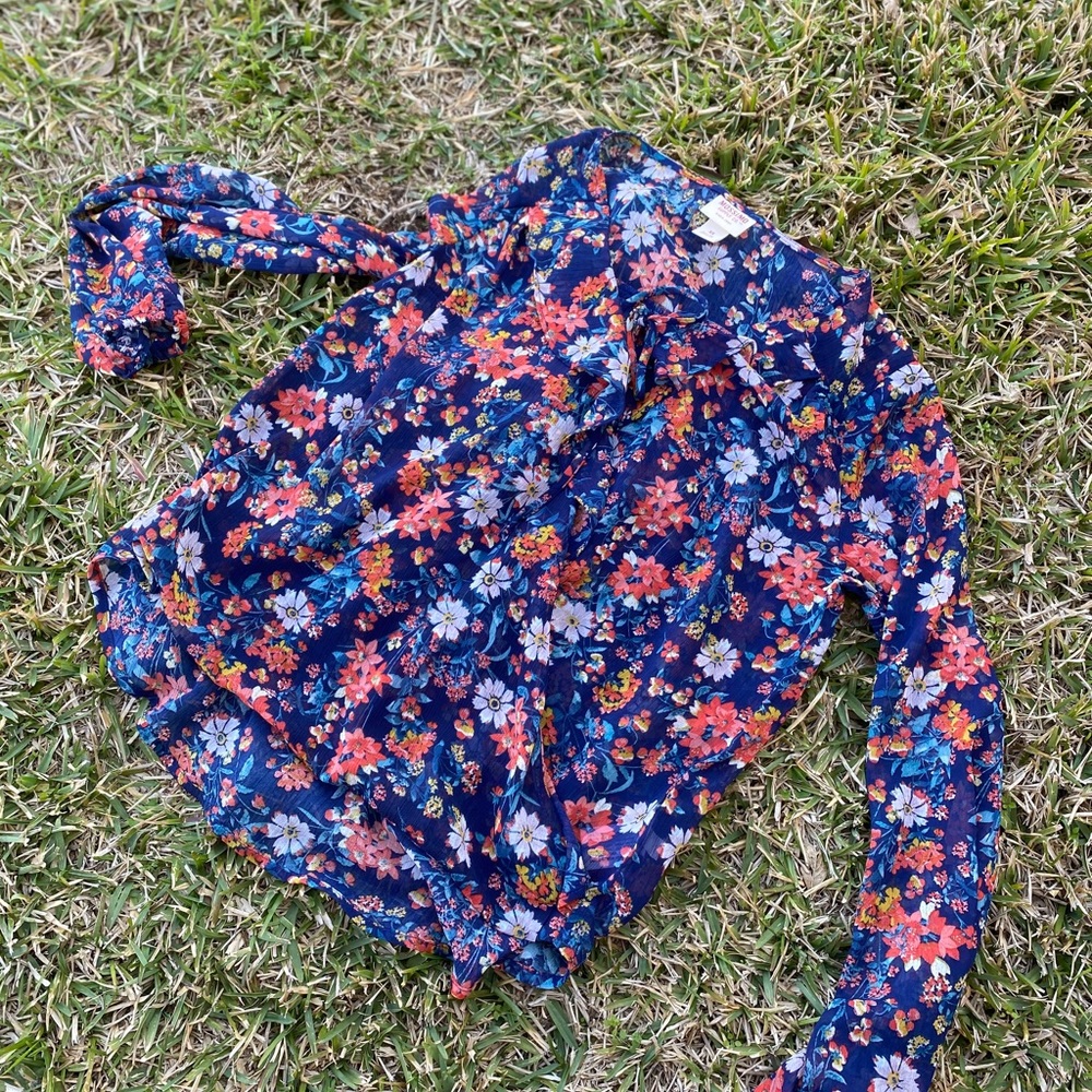 Floral top